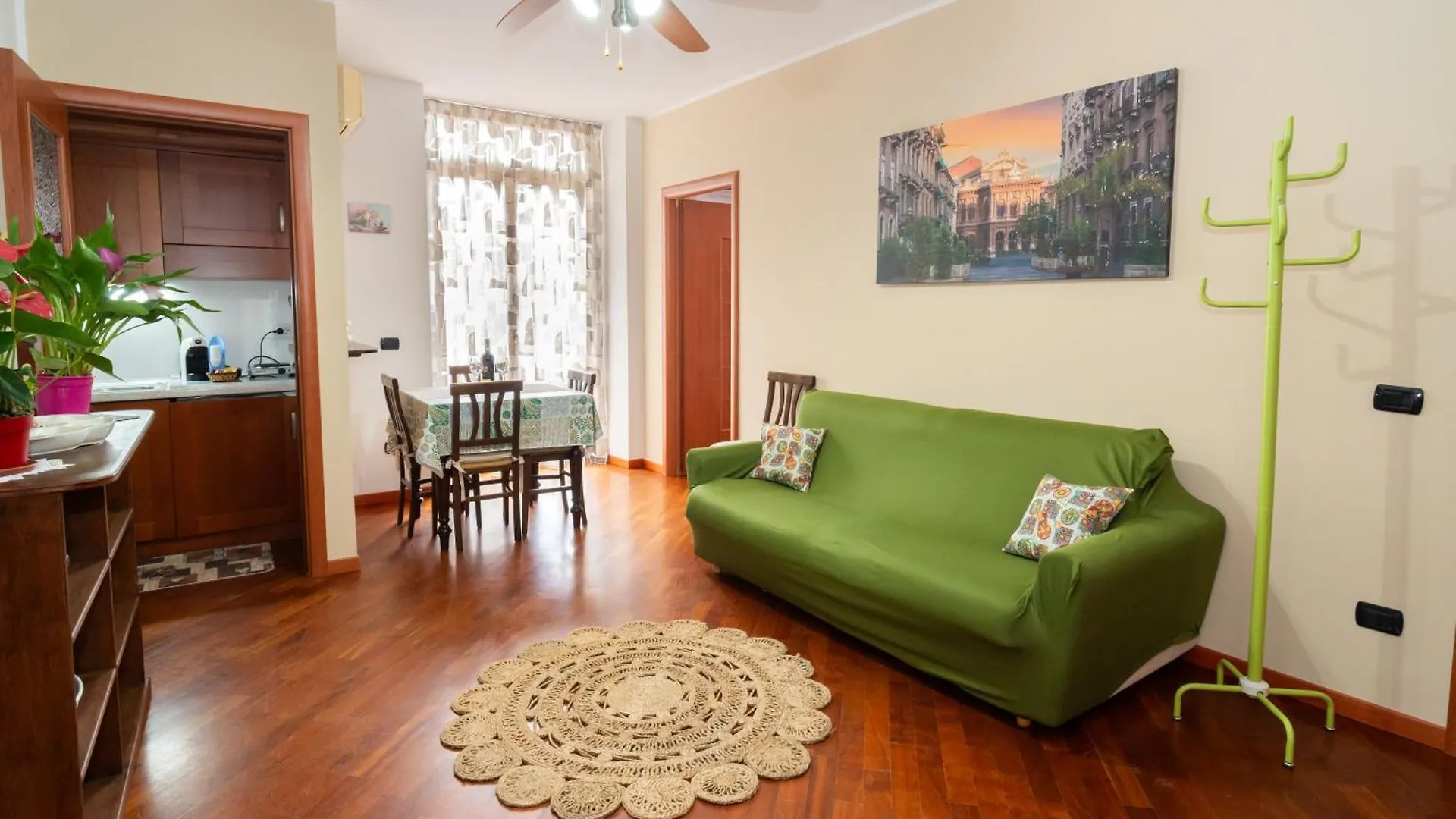 קטאניה Canvas Sicily Apartment 0*,  איטליה